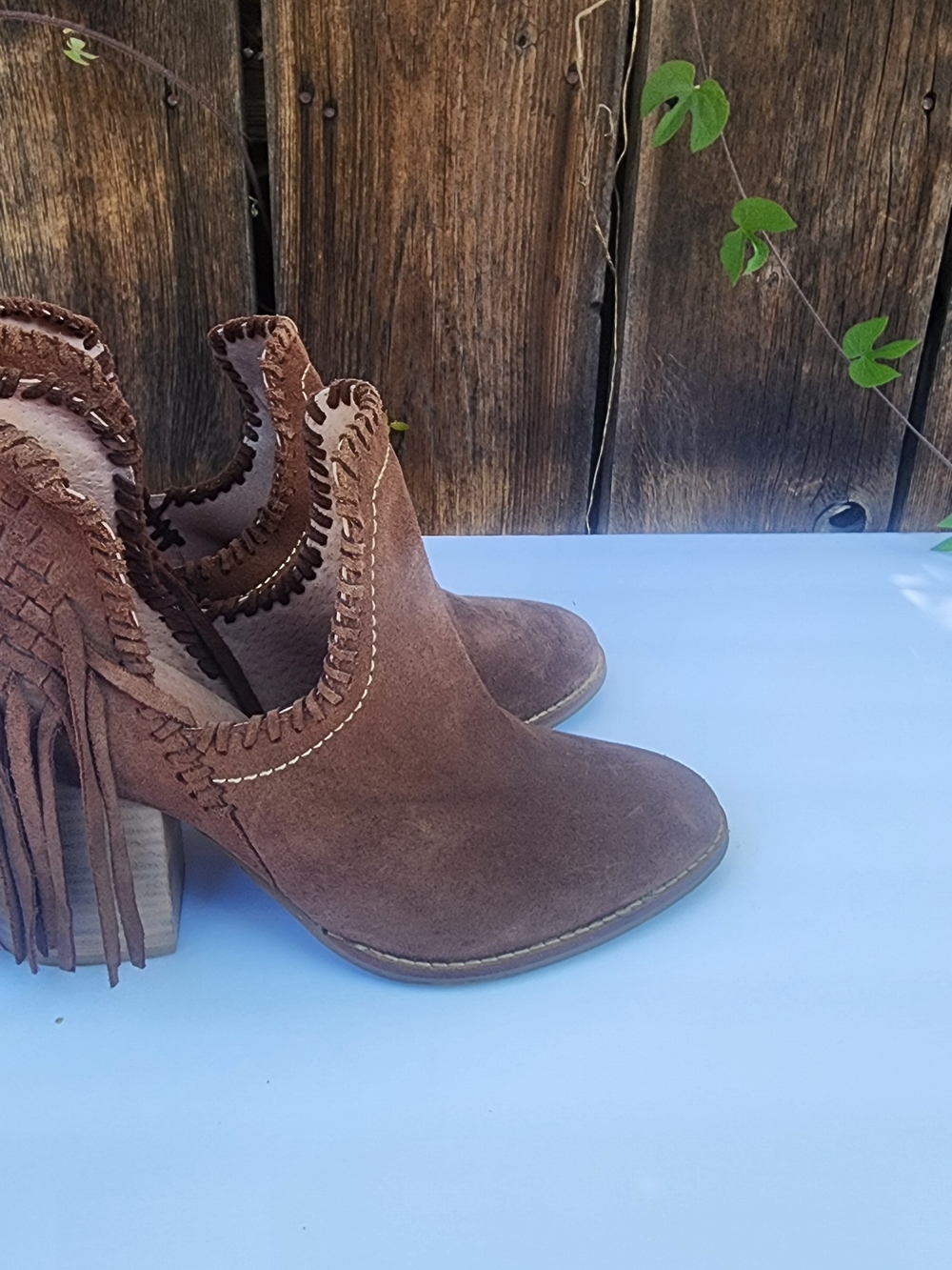 Ariat Lily Ankle Fringe Whiskey Size 10 womens - Picture 3 of 10